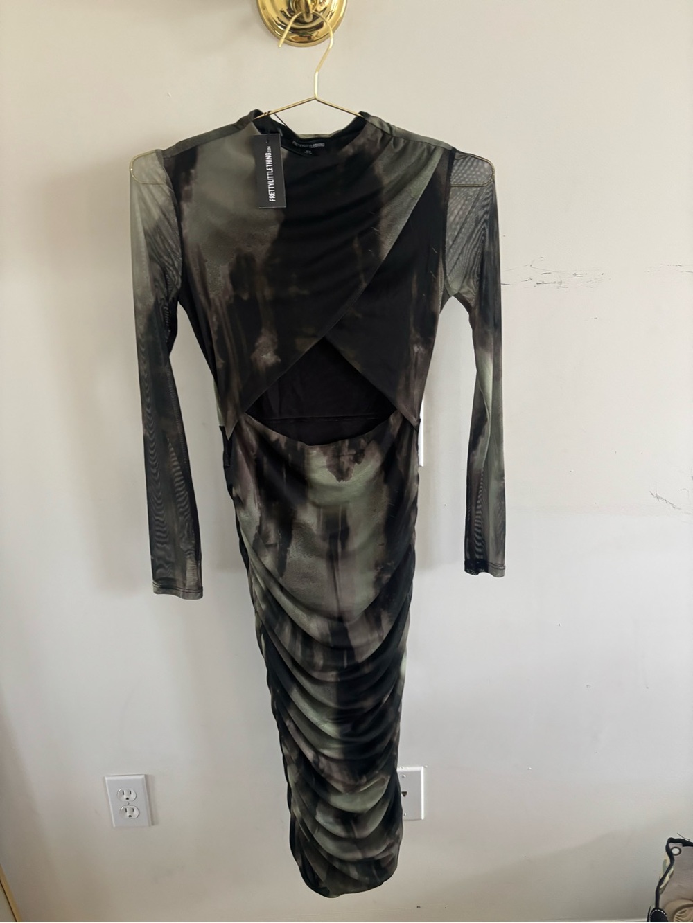 PrettyLittleThing Black & Olive Mesh Ruched Long Sleeve Midi Dress